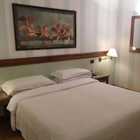 Hotel Alla Busa Noventa Vicentina 外观 照片